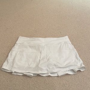 white lulu lemon pace rival 13” mid rise